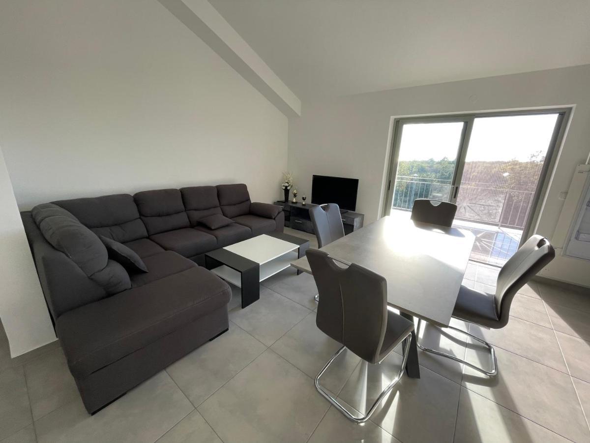 Apartments Lia-Jolie Ουμάγκ Εξωτερικό φωτογραφία